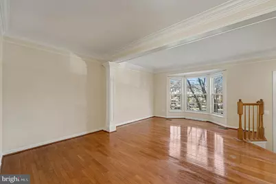 8621 Walcott Court, Manassas, VA 20111 - Photo 4