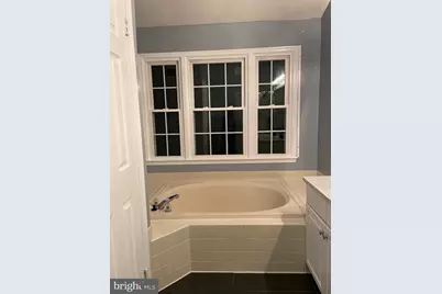 8048 Hilliard Drive, Manassas, VA 20109 - Photo 12