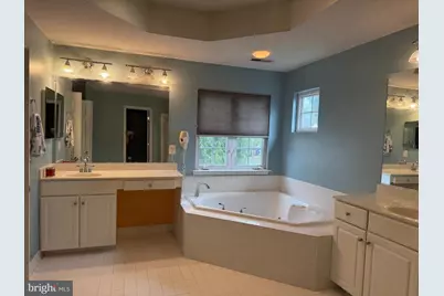 9234 Rainbow Falls Drive, Bristow, VA 20136 - Photo 24