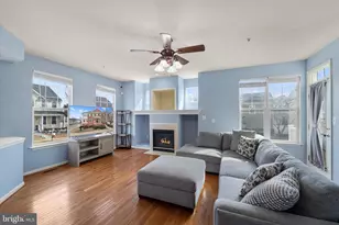 8896 Song Sparrow Dr, Gainesville, VA 20155 - Photo 16