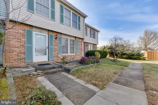 10123 Statesboro Ct, Manassas, VA 20109 - Photo 2