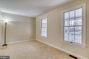 9879 Hemlock Hills Ct, Manassas, VA 20111 - Photo 10