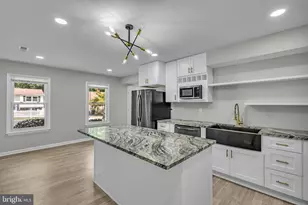 5319 Satterfield Dr, Woodbridge, VA 22193 - Photo 12