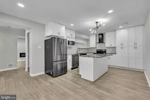 5319 Satterfield Dr, Woodbridge, VA 22193 - Photo 10
