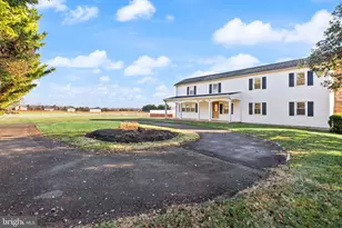 10733 Parkgate Dr, Nokesville, VA 20181 - Photo 2