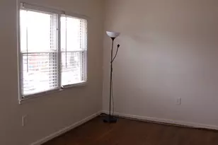 14388 Fontaine Ct, Woodbridge, VA 22193 - Photo 4