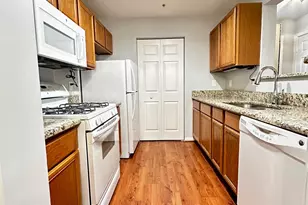 14162 Cuddy Loop, Woodbridge, VA 22193 - Photo 2