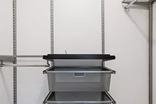 5606 Roundtree Dr, Woodbridge, VA 22193 - Photo 18