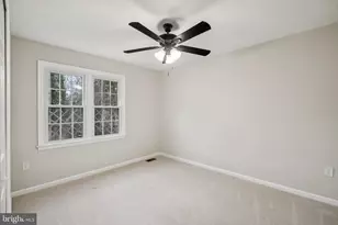 11975 Farrabow Ln, Woodbridge, VA 22192 - Photo 18