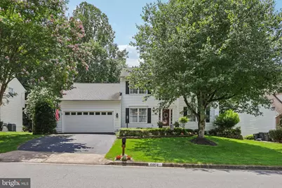 15972 Kensington Place, Dumfries, VA 22025 - Photo 2
