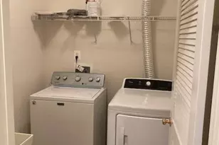 2221 Potomac Club Pkwy, Woodbridge, VA 22191 - Photo 6