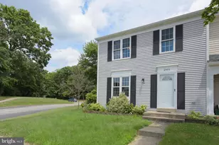 2901 Marsala Ct, Woodbridge, VA 22192 - Photo 2