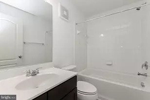 16882 Porters Inn Dr, Dumfries, VA 22026 - Photo 12