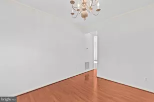8537 Trade Wind Ct, Bristow, VA 20136 - Photo 4