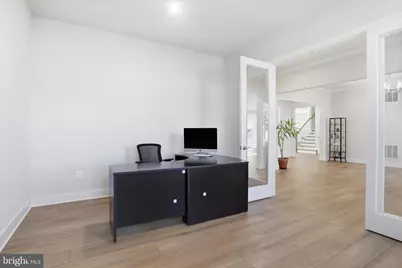 8781 Beechnut Springs Way, Manassas, VA 20112 - Photo 10