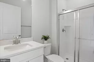 8781 Beechnut Spgs Wy, Manassas, VA 20112 - Photo 26