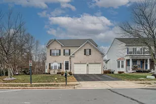 12590 Garry Glen Dr, Bristow, VA 20136 - Photo 2