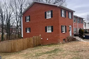 14389 Fontaine Ct, Woodbridge, VA 22193 - Photo 2