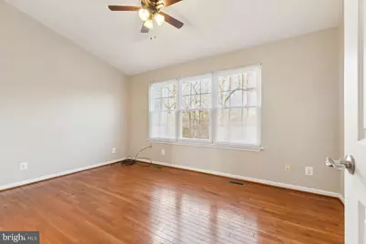 13085 Carolyn Forest Drive, Woodbridge, VA 22192 - Photo 10
