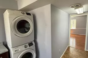 3537 Cranmer Mews, Woodbridge, VA 22193 - Photo 8