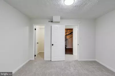 18905 Red Oak Lane, Triangle, VA 22172 - Photo 32