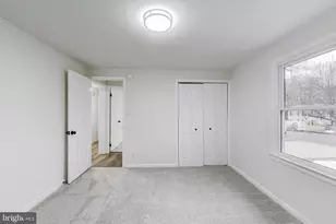 18905 Red Oak Ln, Triangle, VA 22172 - Photo 22