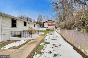 18905 Red Oak Ln, Triangle, VA 22172 - Photo 38