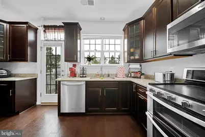 7370 Riding Meadow Way, Manassas, VA 20111 - Photo 6