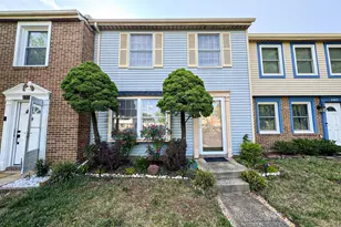 8813 Vicksburg Ct, Manassas, VA 20109 - Photo 1