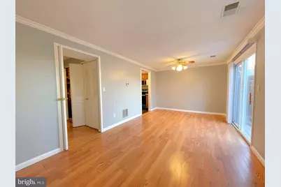 8813 Vicksburg Court, Manassas, VA 20109 - Photo 12