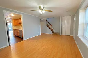 8813 Vicksburg Ct, Manassas, VA 20109 - Photo 4