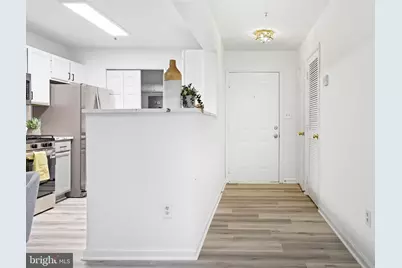 8075 Lacy Drive #101, Manassas, VA 20109 - Photo 2