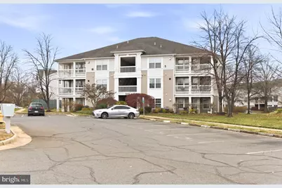 8075 Lacy Drive #101, Manassas, VA 20109 - Photo 1