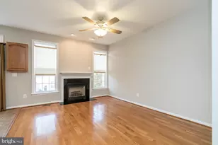 15661 William Bayliss Ct, Woodbridge, VA 22191 - Photo 10