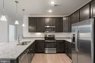 13950 Englefield Dr, Woodbridge, VA 22193 - Photo 8