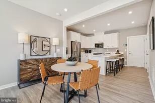 13735 Cobble Loop, Woodbridge, VA 22193 - Photo 6