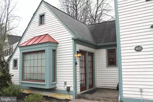 4635 Holleyside Ct, Dumfries, VA 22025 - Photo 4