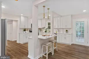 4749 Shadow Oak Ct, Dumfries, VA 22025 - Photo 16