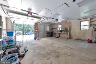 11079 Newood Dr, Manassas, VA 20111 - Photo 38