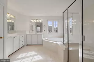 6528 Atkins Way, Gainesville, VA 20155 - Photo 24