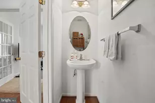 6528 Atkins Way, Gainesville, VA 20155 - Photo 8