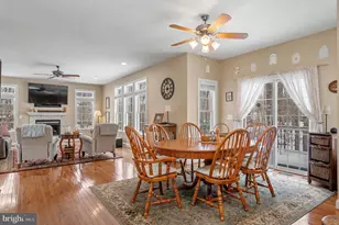 8360 Hickory Hollow Ct, Manassas, VA 20112 - Photo 16