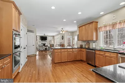 8360 Hickory Hollow Court, Manassas, VA 20112 - Photo 14