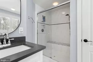 8360 Hickory Hollow Ct, Manassas, VA 20112 - Photo 32