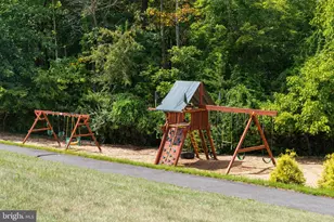 14425 Woodwill Ln, Gainesville, VA 20155 - Photo 58