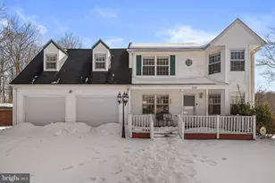 5557 Reagon Ct, Woodbridge, VA 22193 - Photo 40