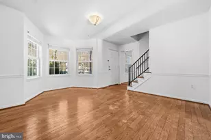 5557 Reagon Ct, Woodbridge, VA 22193 - Photo 8