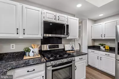 2796 Maple Ridge Drive, Woodbridge, VA 22192 - Photo 28