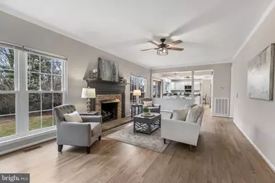 2796 Maple Ridge Drive, Woodbridge, VA 22192 - Photo 32