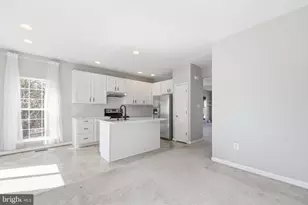 14257 Hunters Run Way, Gainesville, VA 20155 - Photo 32